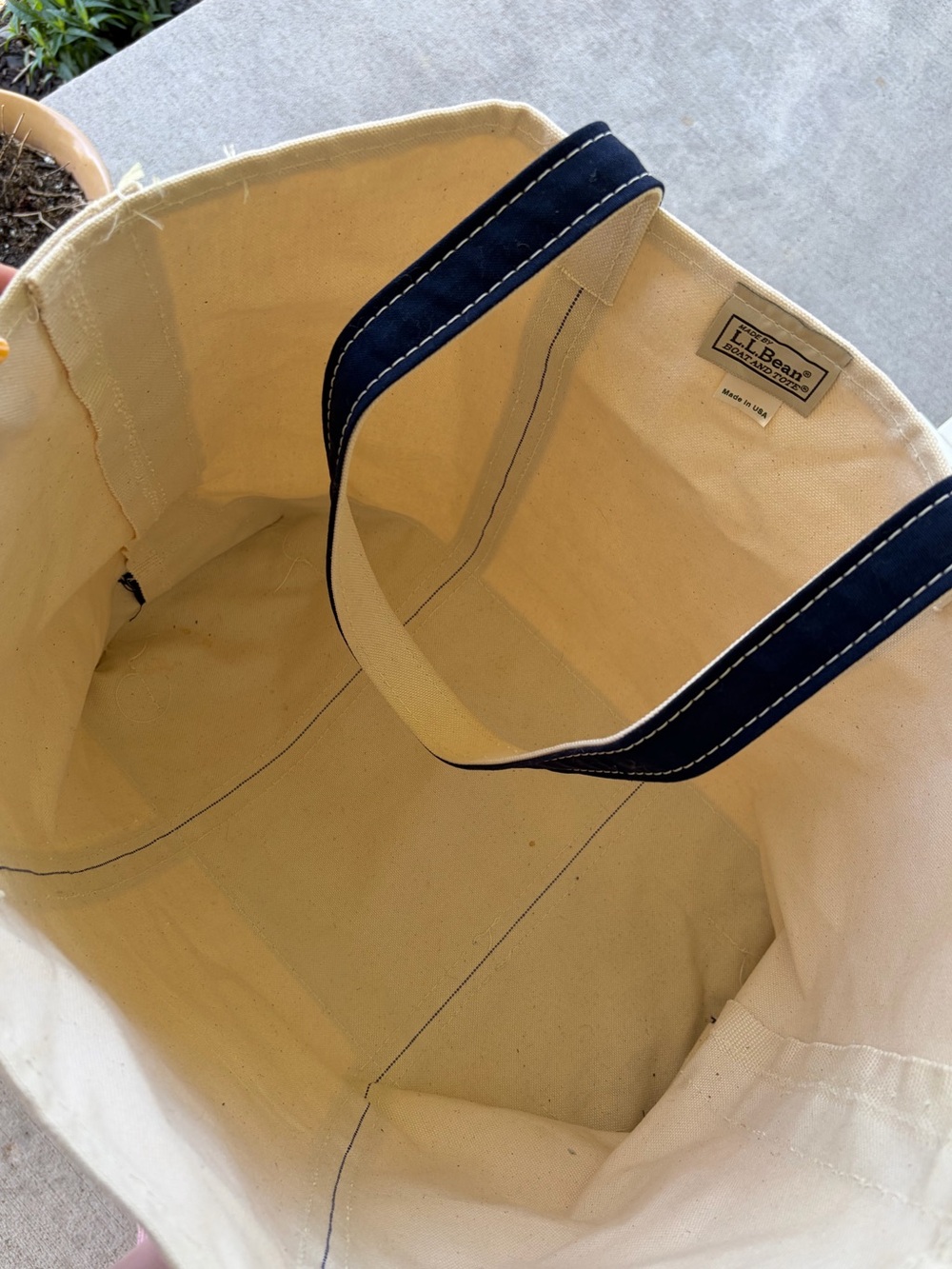LLbean made in USA boat and tote navy cream large tote bag with long handles - Picture 11 of 13
